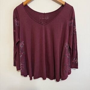 We The Free Oversized Maroon Floral Accent Flowy Blouse V neck Size S